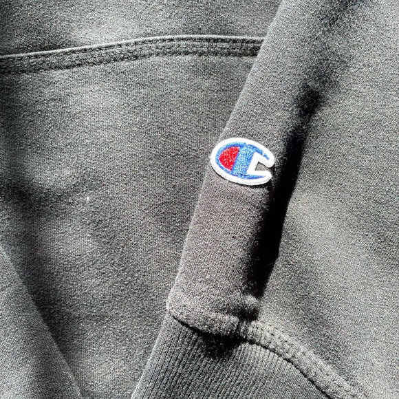 Black Champion hoodie - Picture 4 of 7